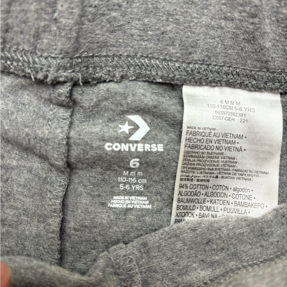 Converse Gray Shorts with Pink Logo 5-6 years - Picture 3 of 4